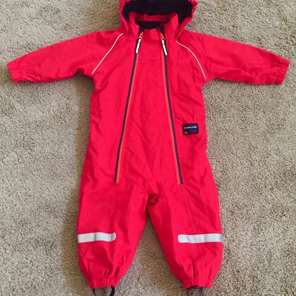 polarn o pyret snowsuit